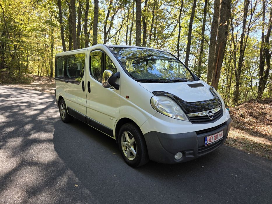 OPEL Vivaro 2013 — imagine 2