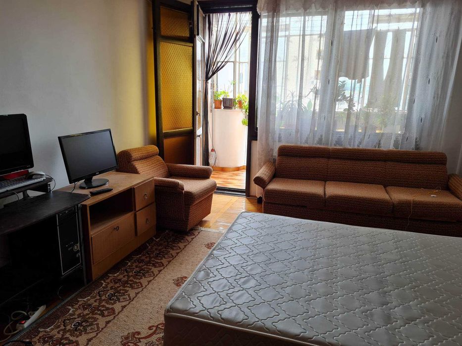 Продава се Двустаен апартамент в Плевен, Широк център - 70 кв.м за 1415 €/кв.м - Снимка #5