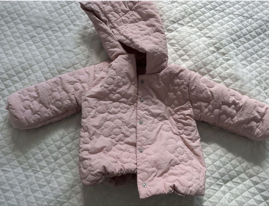 Продам куртку на весну на девочку