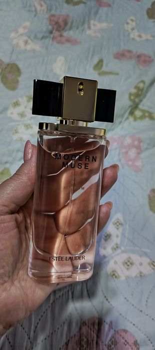 Продам. Парфюм Modern muse  От EL