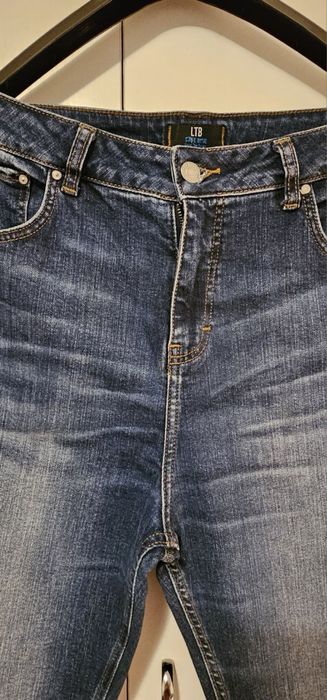 Оригинални дамски дънки LTB, модел Lavina X – W30/L30