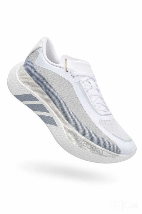 Беговые кроссовки Adidas Hyperboost Edge, размеры от 40 до 45.