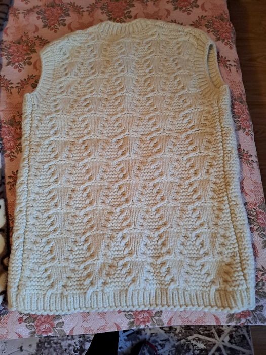 Ръчно плетиво от домашна вълна