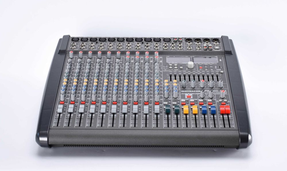 Audio mixer cu amplificator 2 Х 1000W 4 Ohm (6 mono + 4 stereo) Dynacord PM1000-DS3 (Clona)