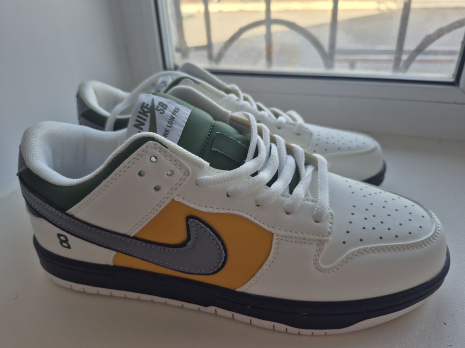 Кроссовки унисекс