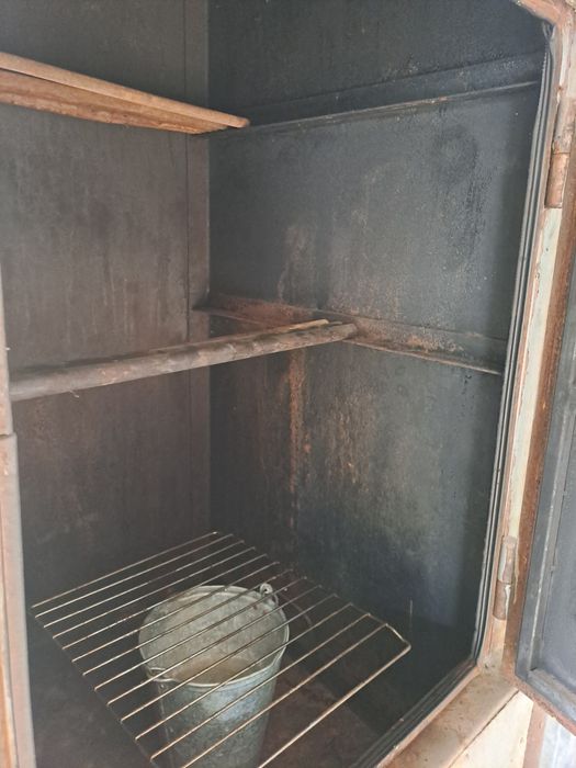 Продам Коптильню
