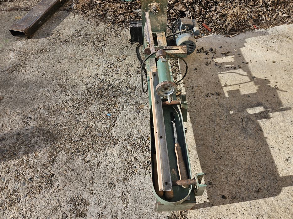 монофазен дървообработващ  струг