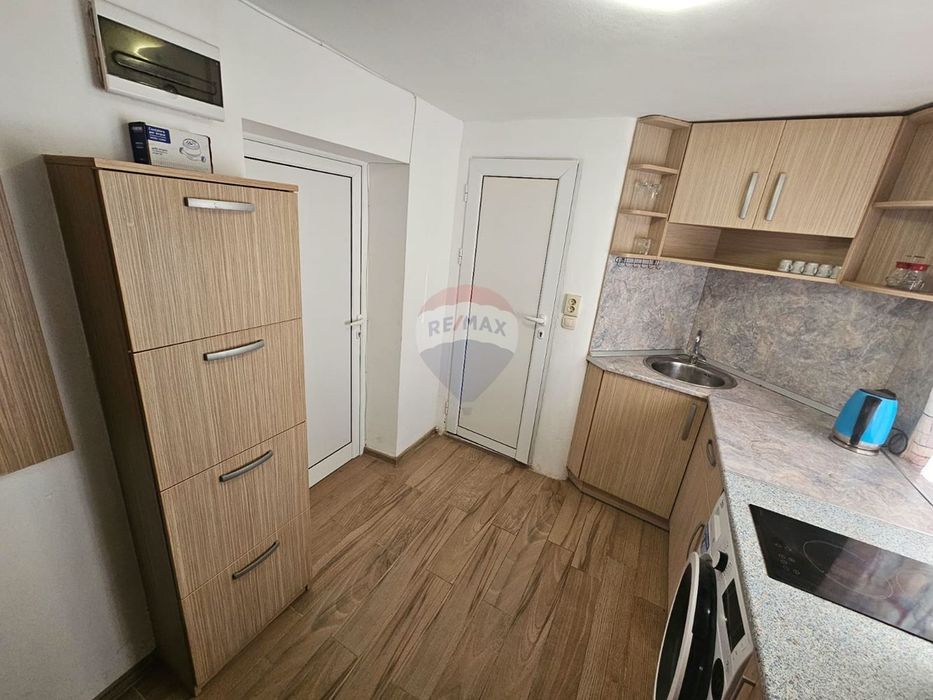 Продава се Едностаен апартамент в Варна, Христо Ботев - 17 кв.м за 3235 €/кв.м - Снимка #5