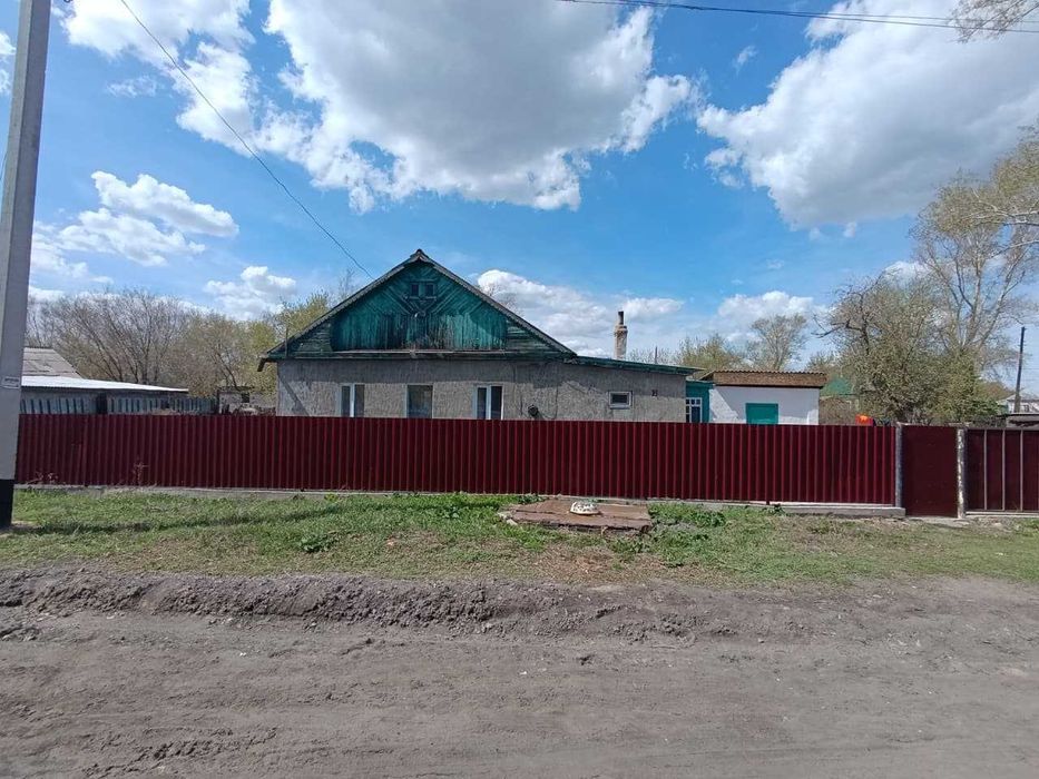 $ продам дом в Рабочем поселке в Сортировке