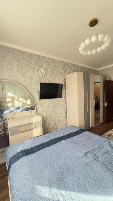 Ул Амира Темура, 2/3/4 Продается не торец ор-р Юнусабад Суд