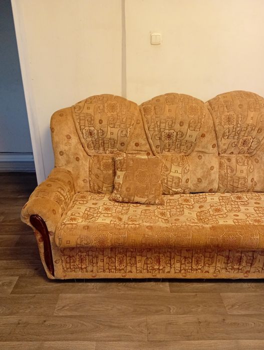 Продам угловой диван