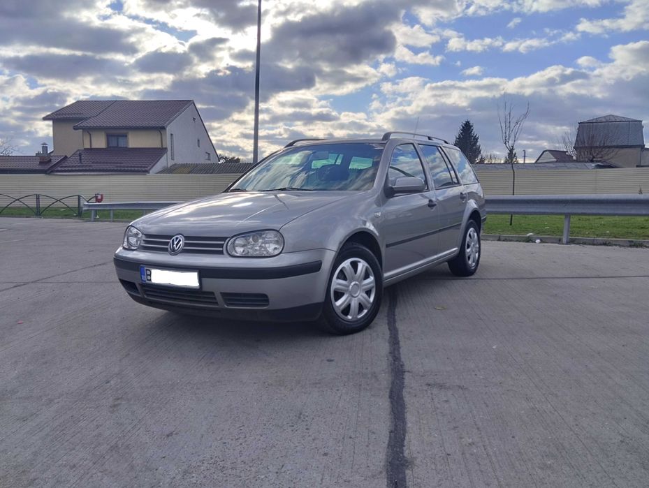Unic proprietar vand  Vw Golf  / 1.6 benzina / euro 4