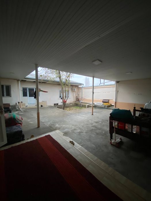 Sirdaryo shahar markazida Srochna uy sotiladi