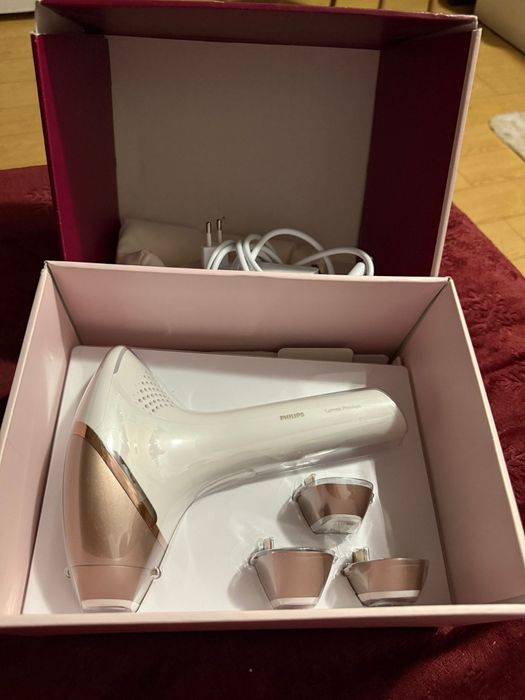 Vand epilator laser Phillips Lumea Prestige cu 4 capete