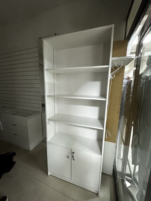 Мебель, витриеый шкаф