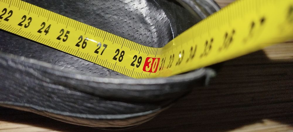 Продам мужские туфли