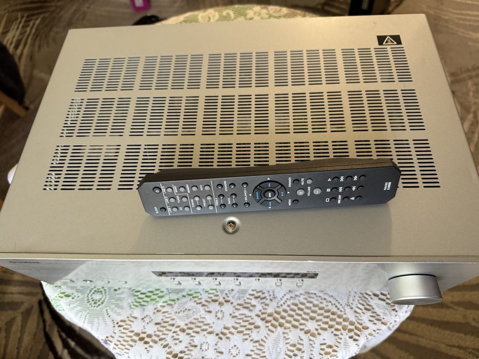 Yamaha R-S202D Bluetooth , стерео ресивър