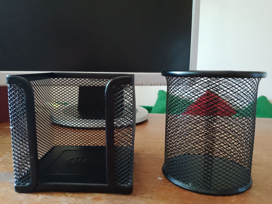 Аксесоари за офис бюро