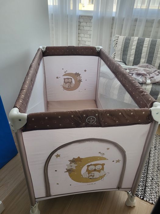 Patut pliabil cu 2 niveluri + saltea pliabila
