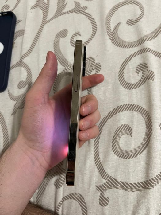 Vând iphone 14 pro max ca nou