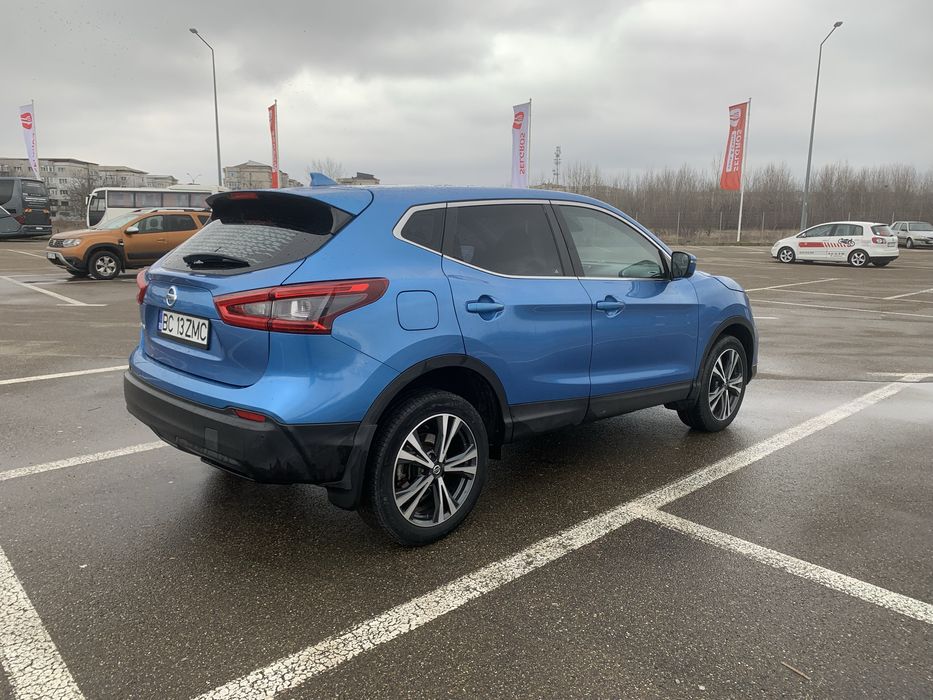 Nissan Qashqai j11