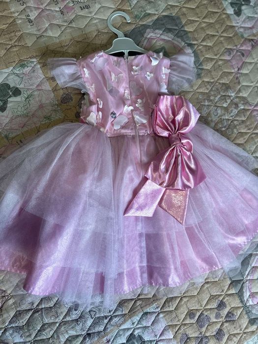 Детски Роклички  за официални поводи.