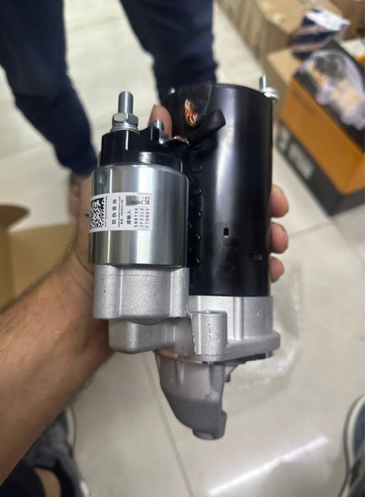 M113 Mercedes 5.0 yangi motor