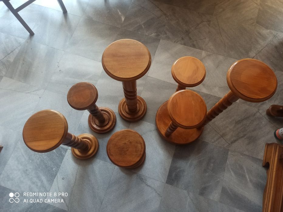 Дървени поставки за саксии