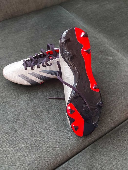 Adidas Predator 41 1/3