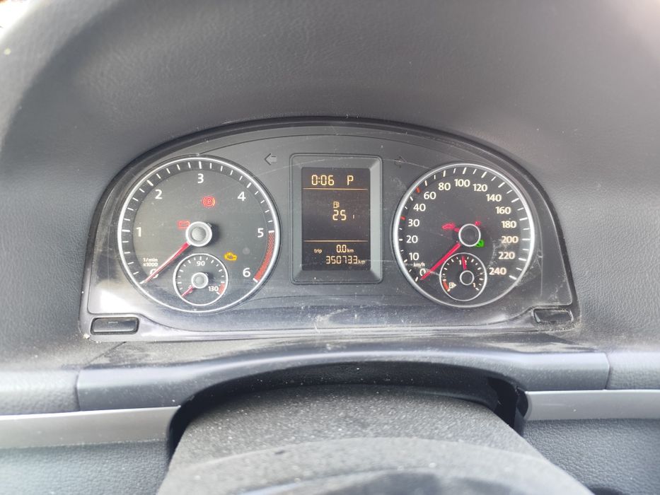 Vw Touran 1.6 105 На части