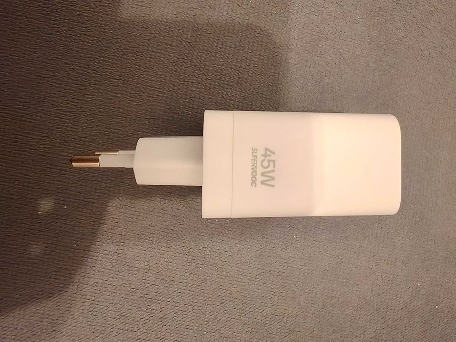 Încărcător original Oppo 45w, luat din Altex, pentru Oppo reno 14 F,FS