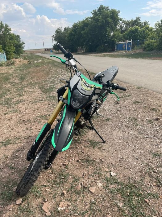 Продам эндуро 250