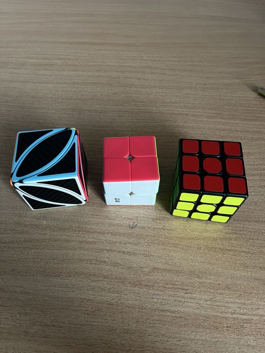 Кубик Рубик игрушка