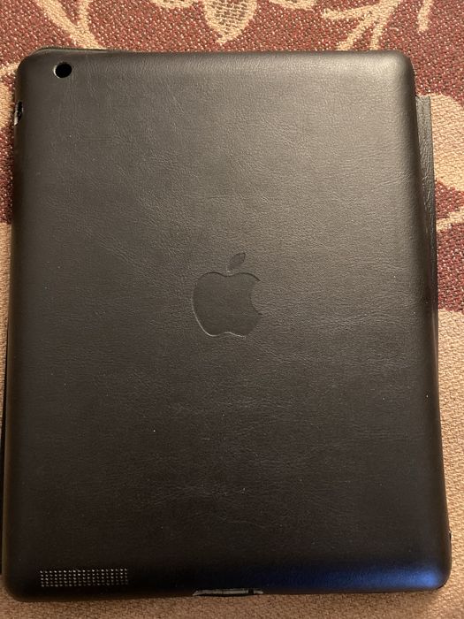 IPad 3 64gb  Wi-Fi Cellular.Обмен