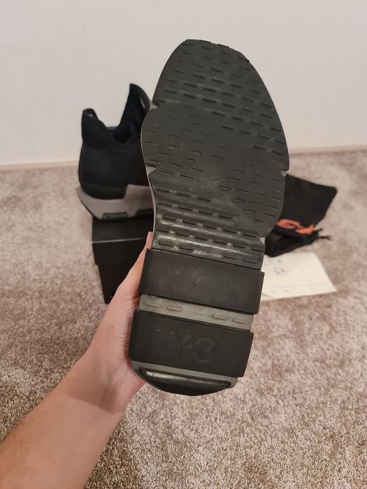 Vând - ghete adidas Y 3 - model Noci Low - mărimea 42 2/3