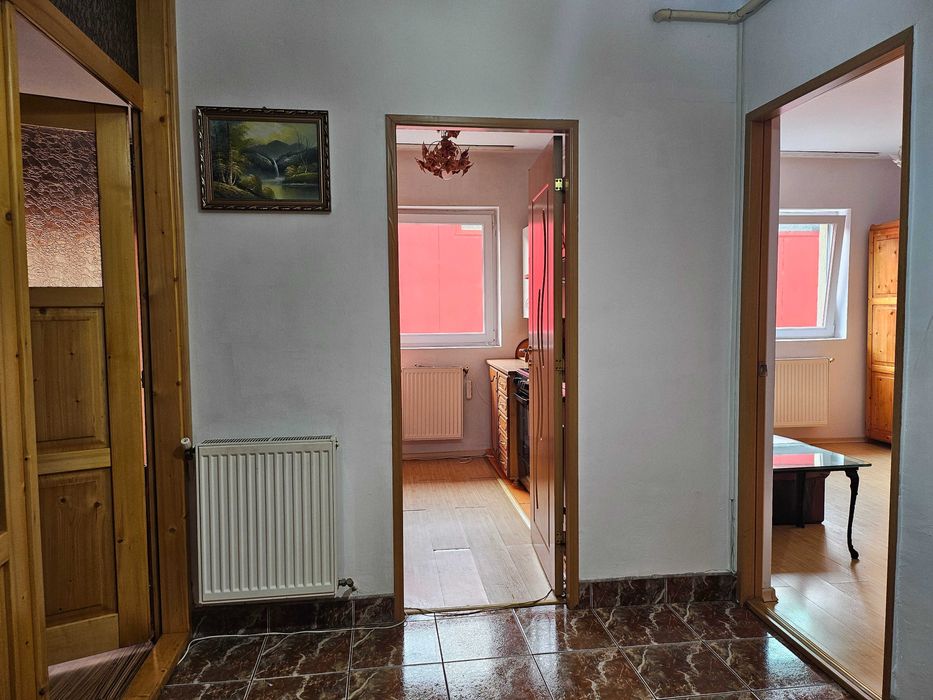 Apartament 2 camere, decomandat, Eroilor în spate la Profi
