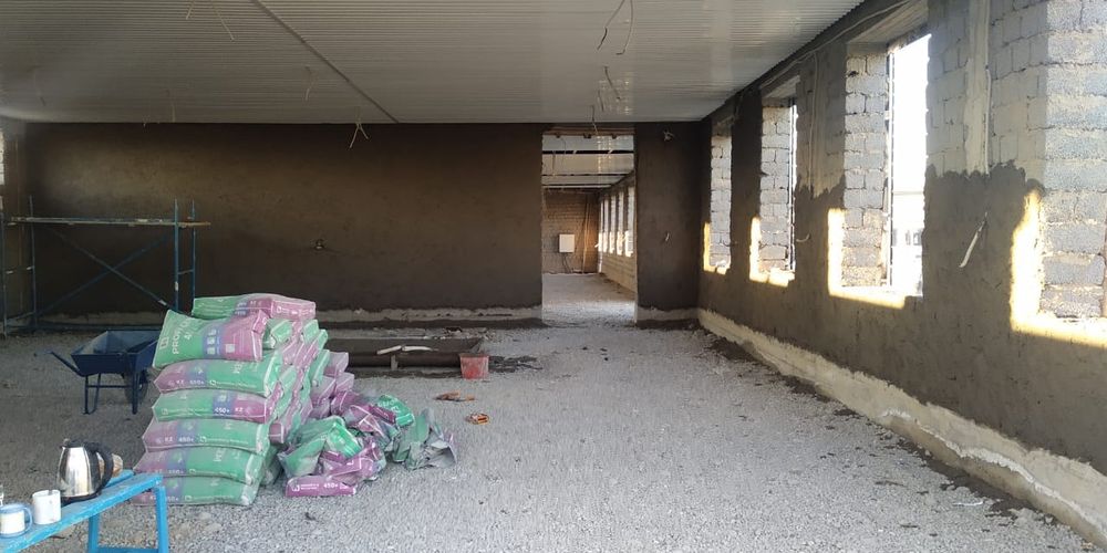 Бригада строителей