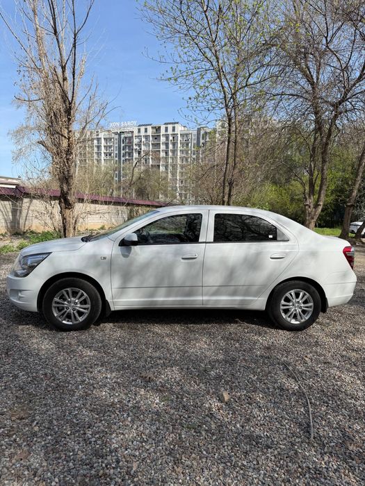 Chevrolet Cobalt 2025 — 3