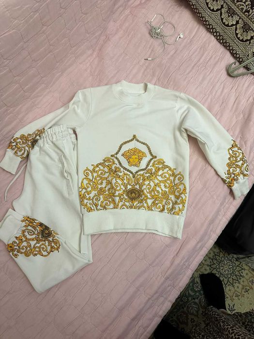 Спортивный костюм Versace на девочку