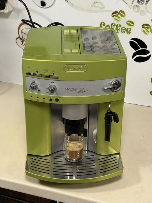 Кафемашина кафе автомат delonghi с гаранция