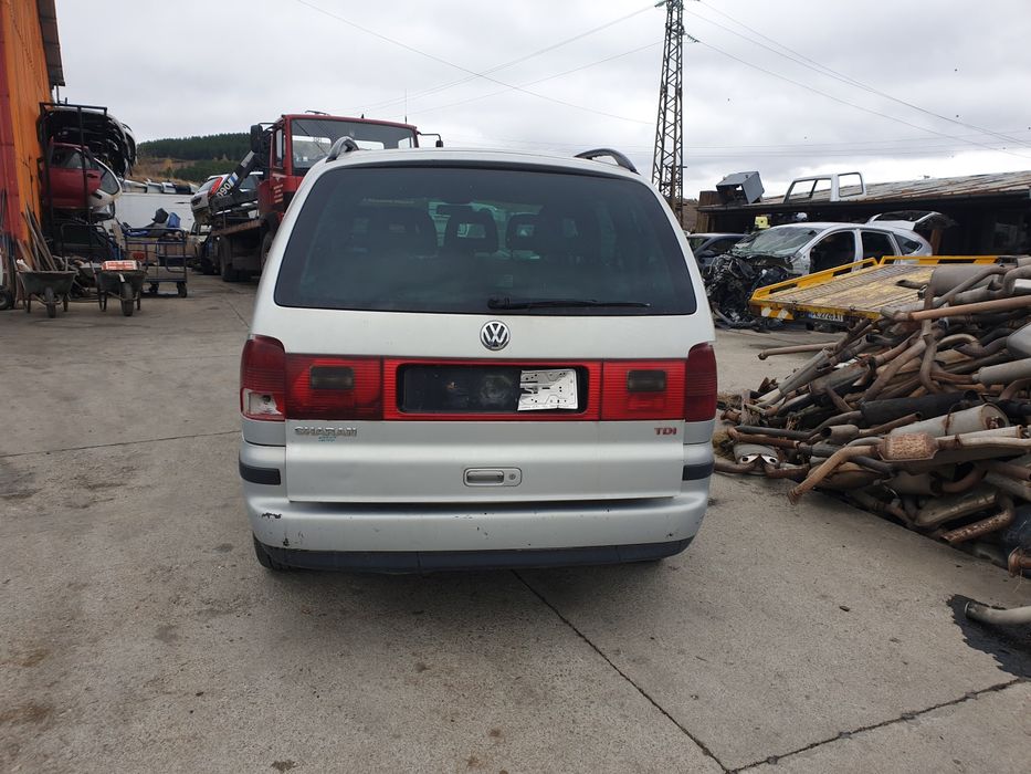 Фолксваген Шаран 1.9 TDI на части