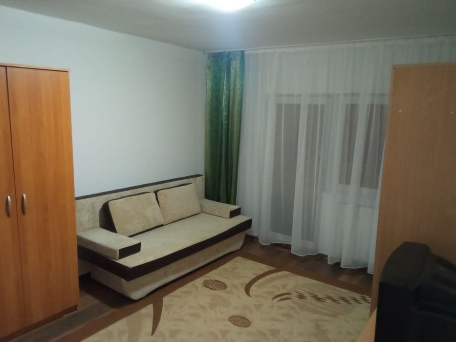 De  vanzare apartament  cu 1 camera  Calea Aradu
