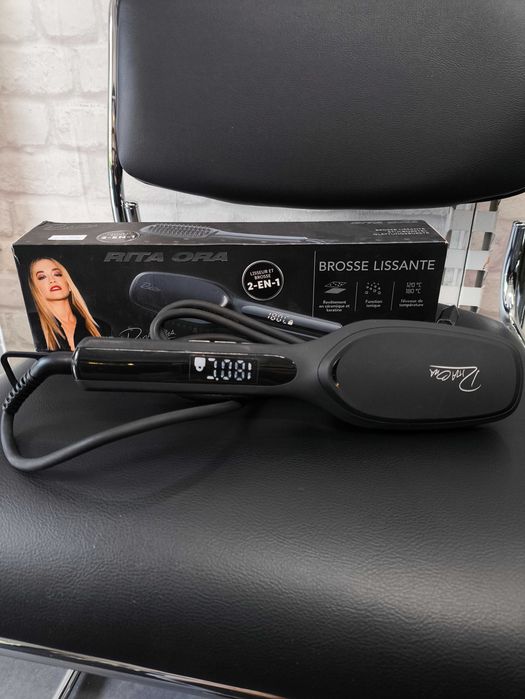 Електрическа четка за коса Rita Ora RHC 29 | НЕИЗПОЛЗВАНА