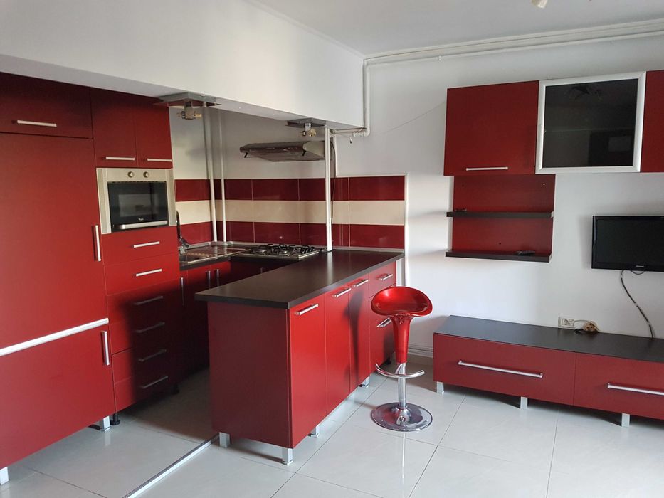 Inchiriez Studio Modern Central Onix Utilat si Mobilat