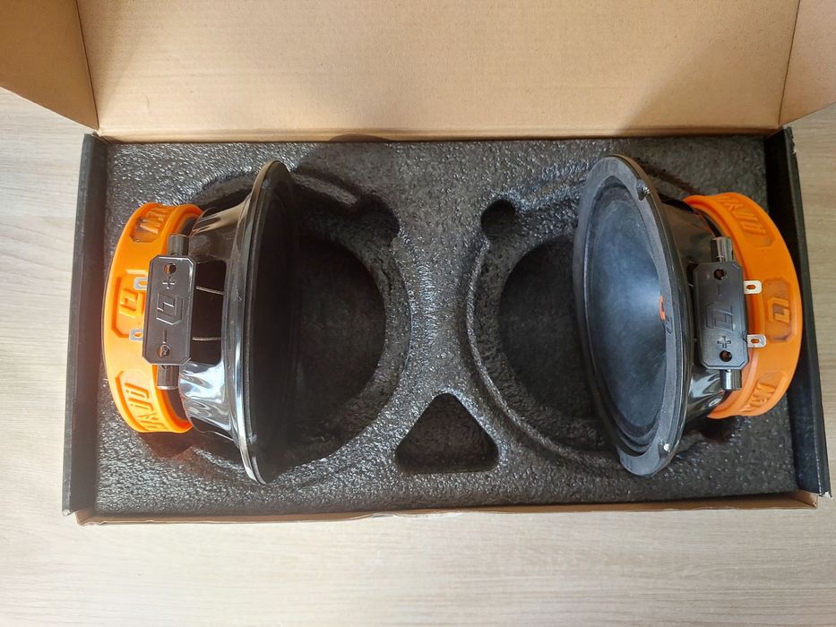 Среднечастотные колонки