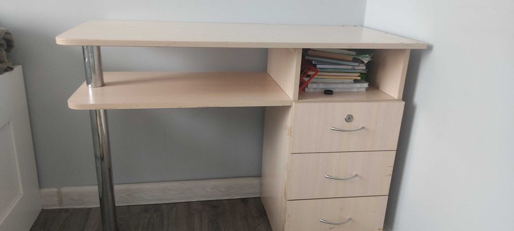 Продам рабочий стол