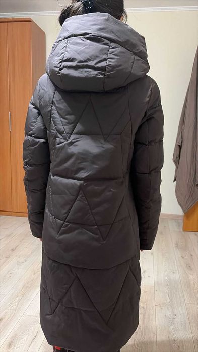 Пуховик зимний длинный