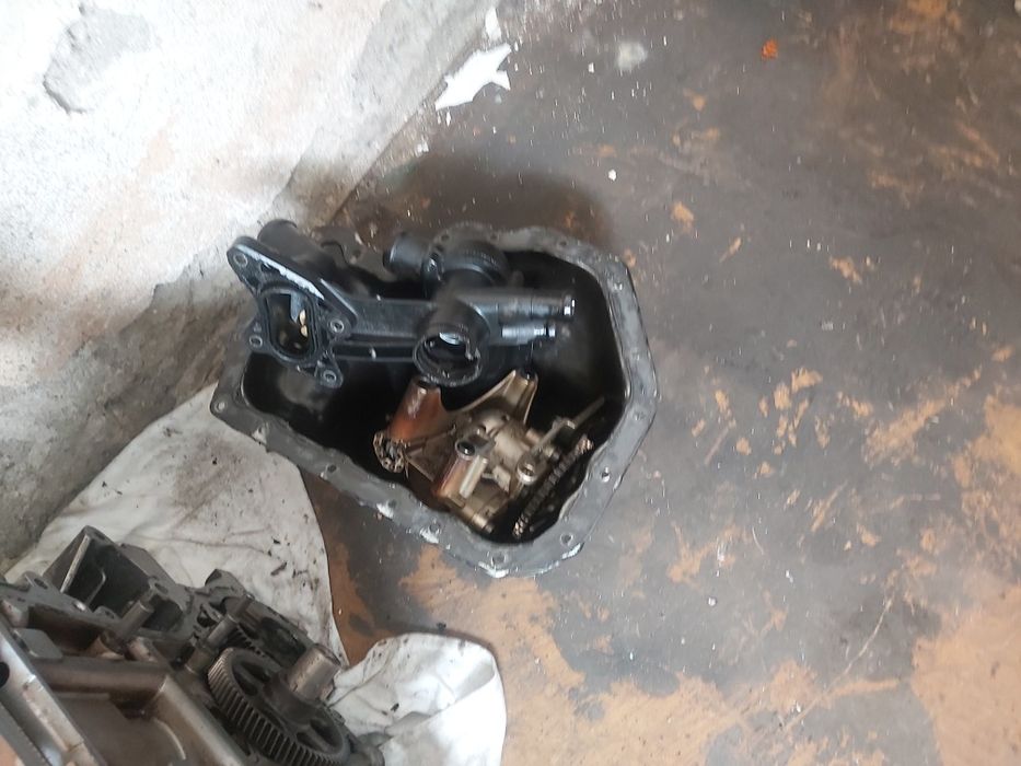 Цилиндров блок оборудван бутала биели,картер Шкода Фабиа 1.2 бензин