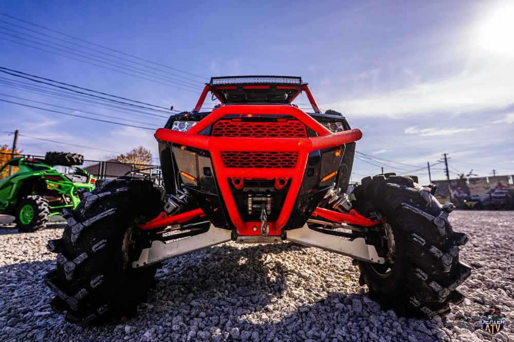 RZR Polaris impecabil vizual si tehnic, fara evenimente. Accept si schimb doar cu auto full electric!!!
