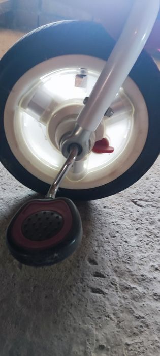 Детска триколка като нова